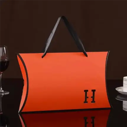 Customized Pillow Boxes With Handle