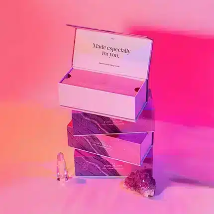 Holografic Cosmatic Boxes