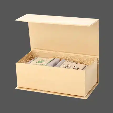 Tea Box with Magnetic Closure