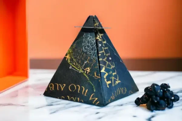 Pyramid Boxes