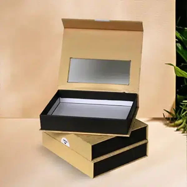 Magnetic Closure Boxes